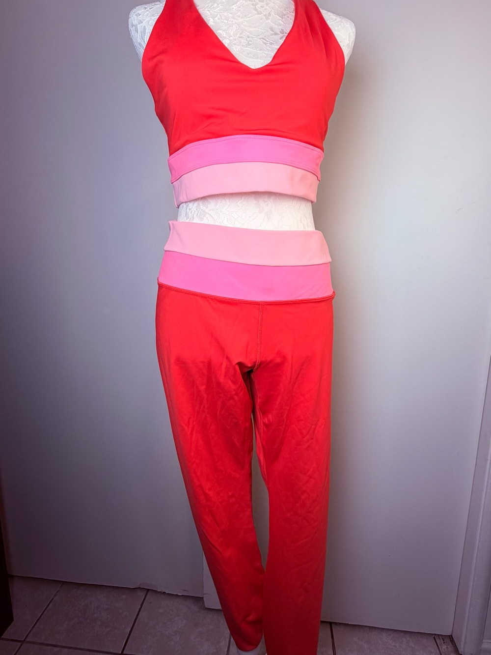 JoyLab Red and Pink Colorblock Active Set
